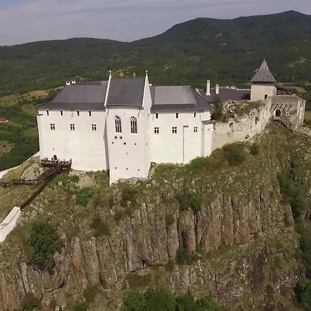 Senyői