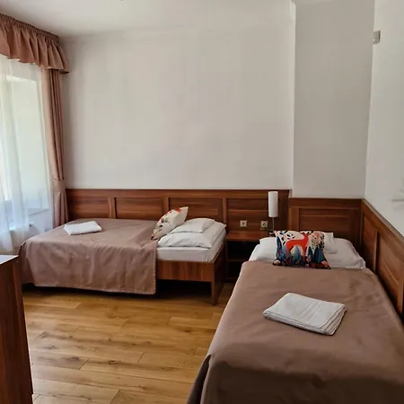 Couette-café Senyői